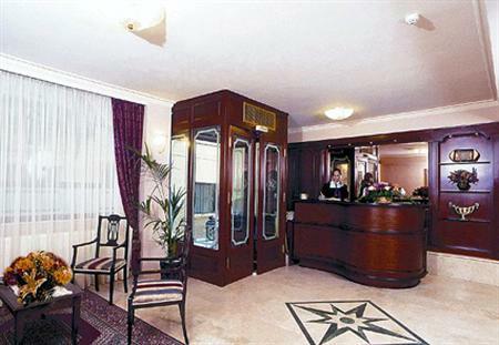 Hotel Arcadion