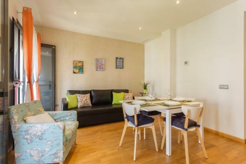 Apartamentos C4r La Palma-cadiz (free Parking)