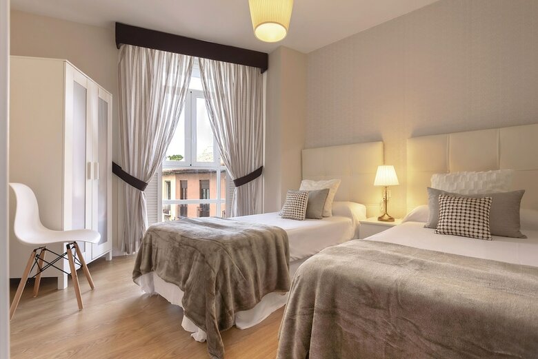 Apartamentos Picasso Plaza Merced