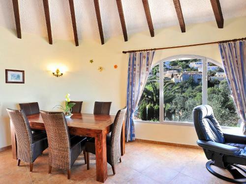 Holiday Home Balcon Al Mar 20-h