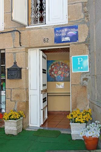 Hostal Aqua Rooms Sarria