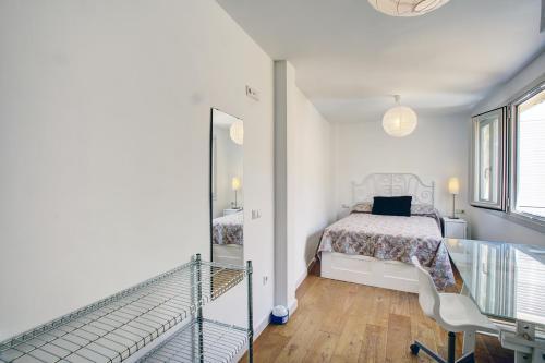 Center Apartments Tenorio