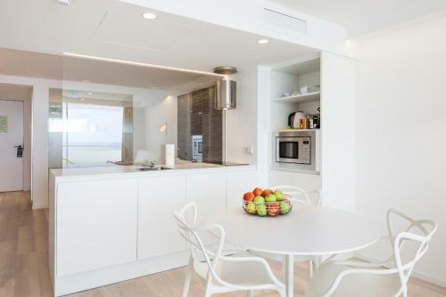 Aparthotel Sud Ibiza Suites