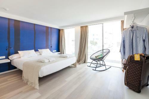 Aparthotel Sud Ibiza Suites