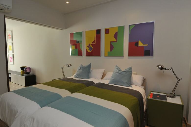 Apartamento Mola Suites