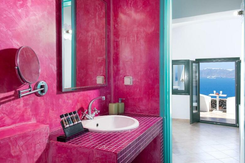 Hotel Avant Garde Suites