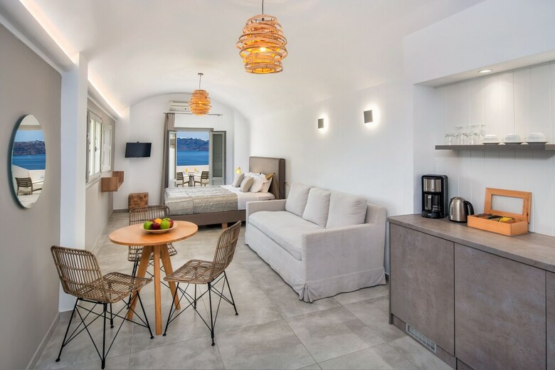 Hotel Kokkinos Villas