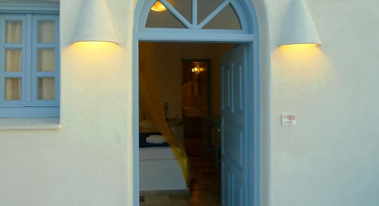 Hotel Kokkinos Villas