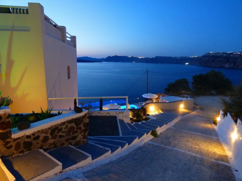 Hotel Kokkinos Villas