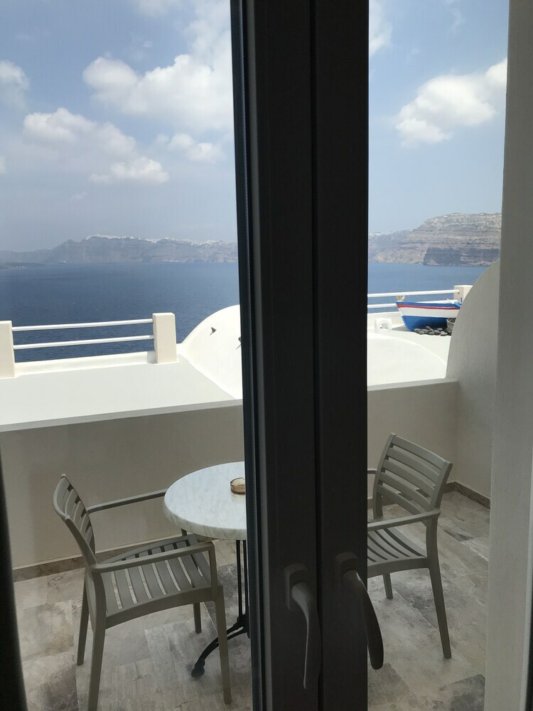 Hotel Kokkinos Villas