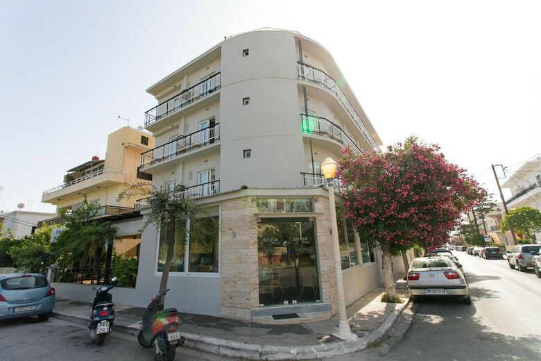 Costa Park City Hotel
