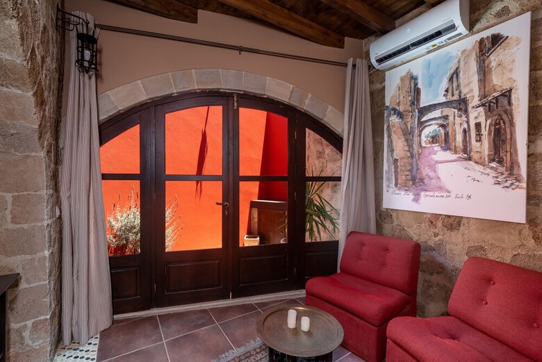 Zacosta Villa Hotel