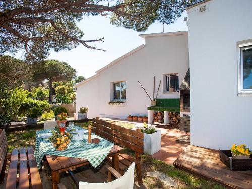 Holiday Home Casa Ginesteres