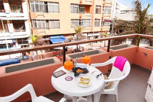 Beach Apartment In Las Palmas