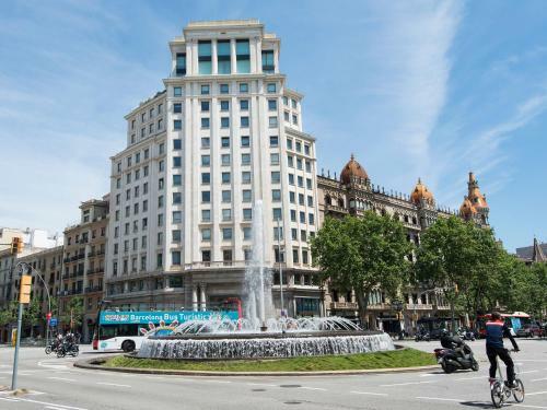 Fewdays Barcelona Apartments