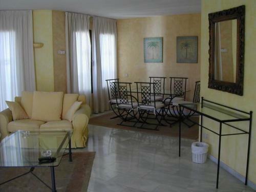 Aparthotel Park Plaza Suites Apartamentos