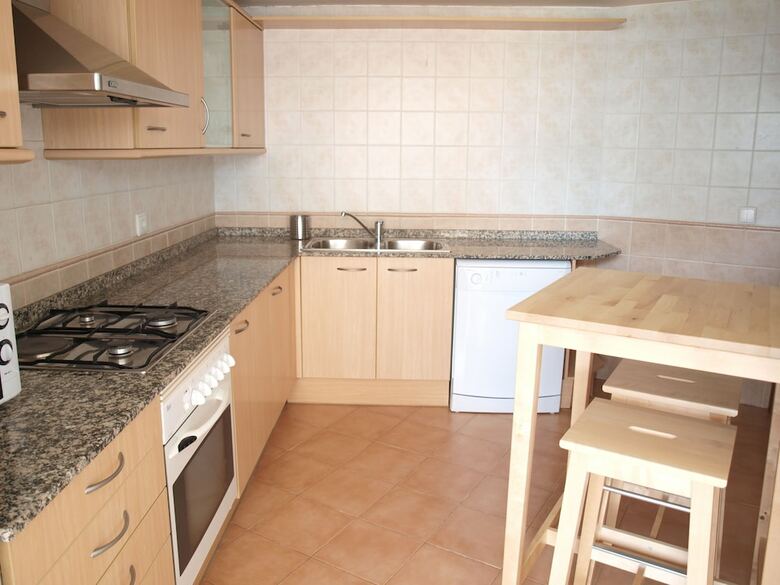 Apartup Yellow Opera View