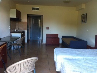 Olgas Hotel And Apts