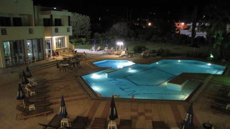 Olgas Hotel And Apts