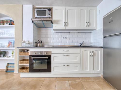 Holiday Home Petite Fleur