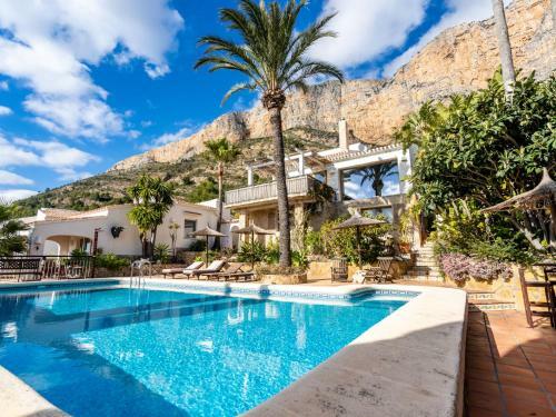 Holiday Home Petite Fleur
