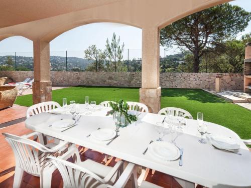 Villa Holiday Home Oasis