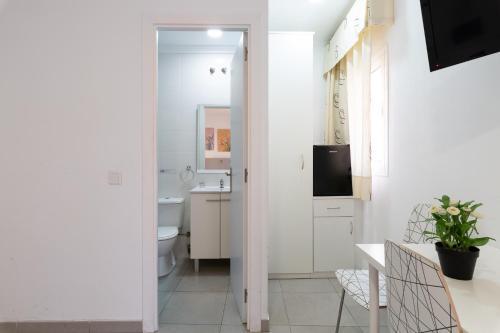 Albergue Hostal Pension Bruselas
