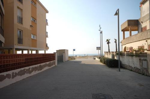 Apartamento Lets Holidays New Flat Beachfront In Castelldefels