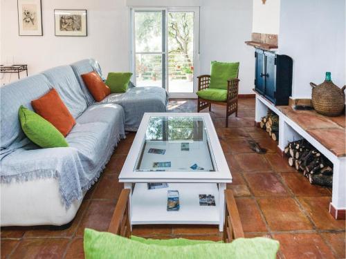 Three-bedroom Holiday Home In Cadiz
