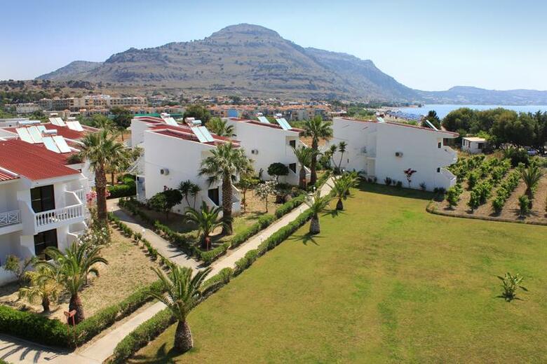 Hotel Kamari Beach