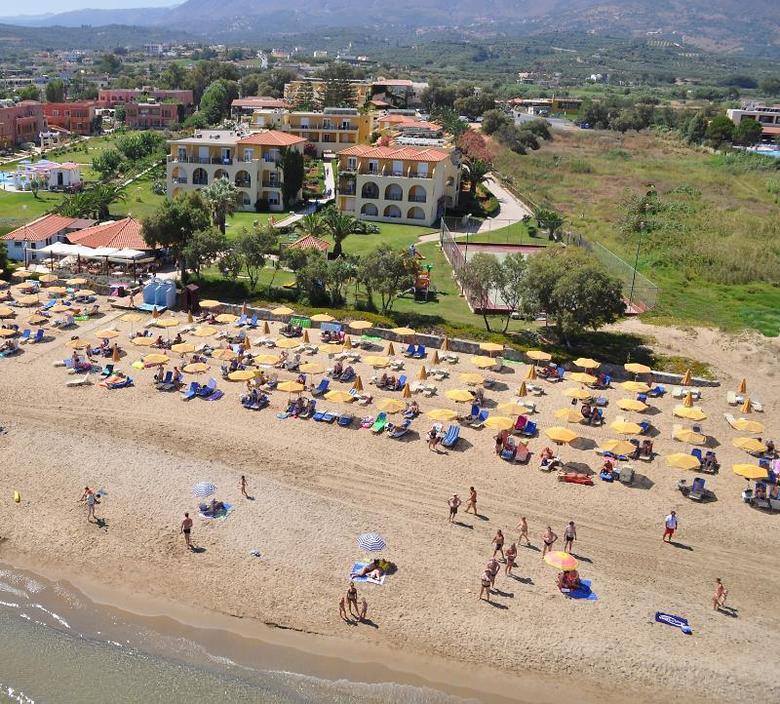 Hotel Vantaris Palace