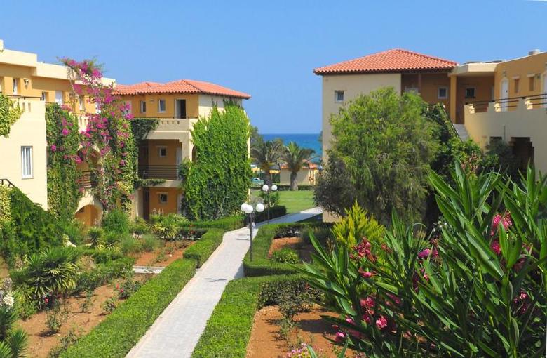 Hotel Vantaris Palace