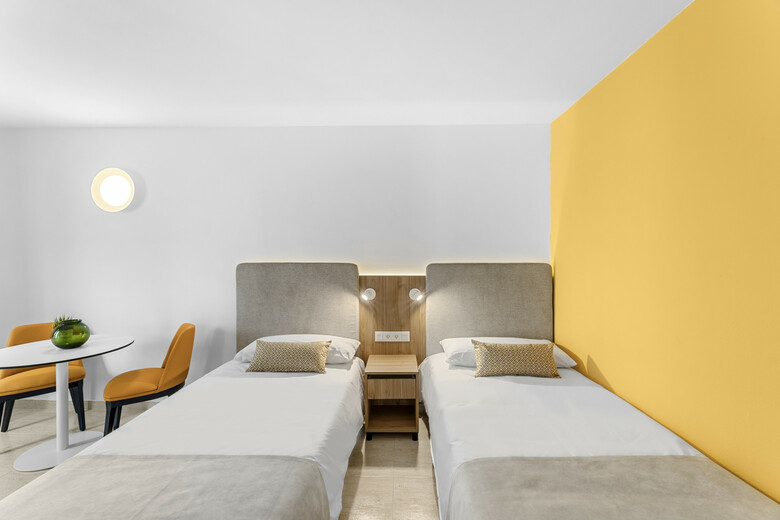Apartamentos Tropicana