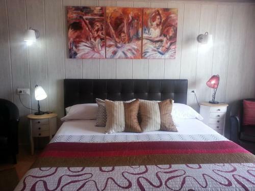 Hostal Don Peque (adults Only)