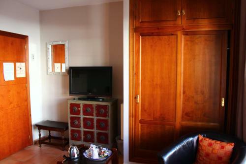 Hostal Don Peque (adults Only)
