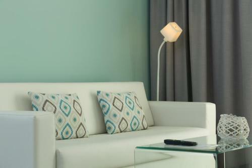 Aparthotel Coral Ocean View - Adults Only
