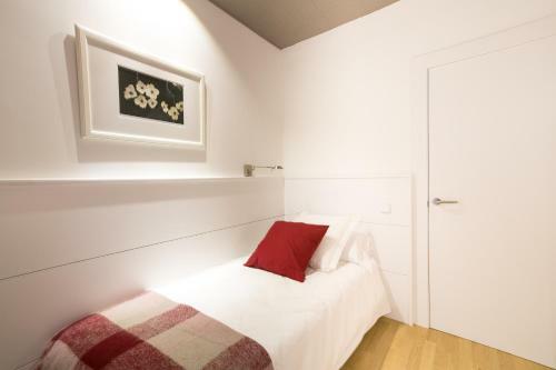 Serennia Apartamentos Ramblas - Pla�a Catalunya