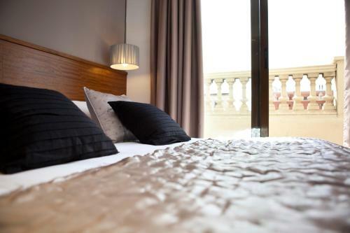 Serennia Apartamentos Ramblas - Pla�a Catalunya