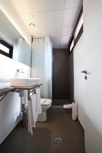 Serennia Apartamentos Ramblas - Pla�a Catalunya