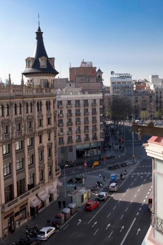 Serennia Apartamentos Ramblas - Pla�a Catalunya