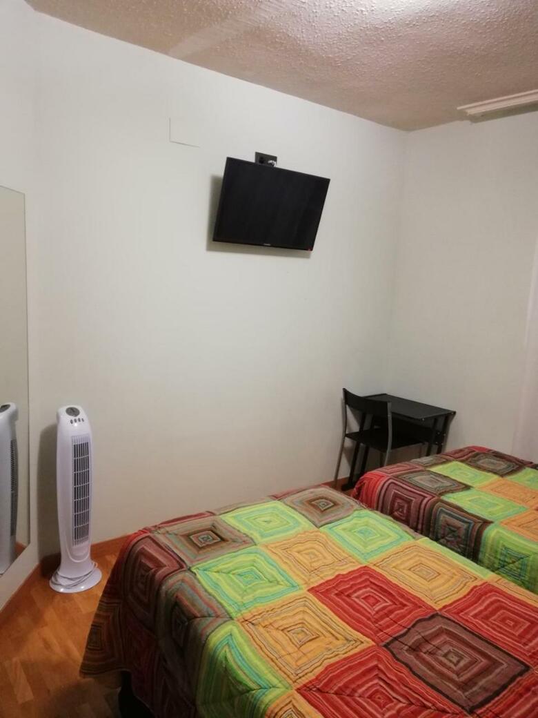 Hostal Pensi�n La Rioja