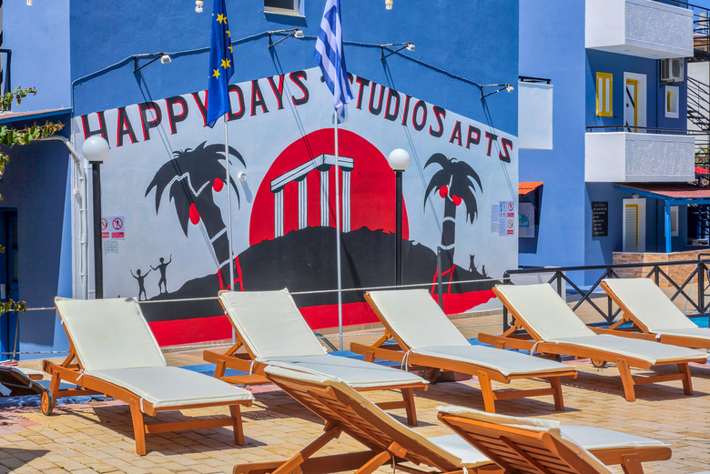 Hotel Studios Happy Days