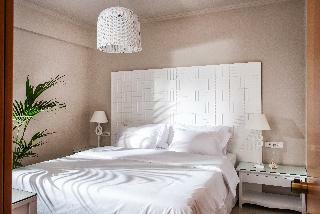 Notos Hotel & Suites