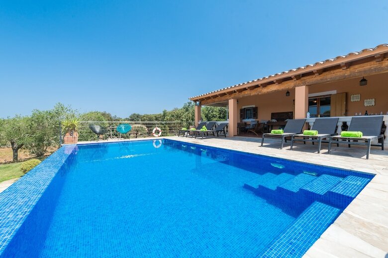 Villa Can Roca