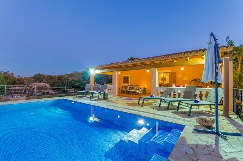 Villa Can Roca