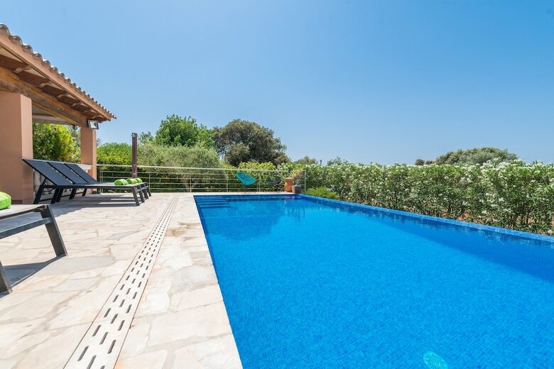 Villa Can Roca