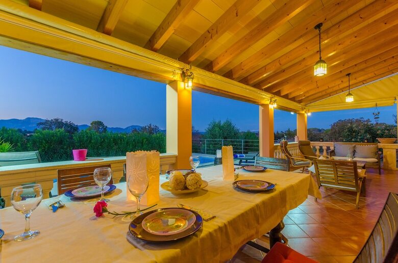 Villa Can Roca