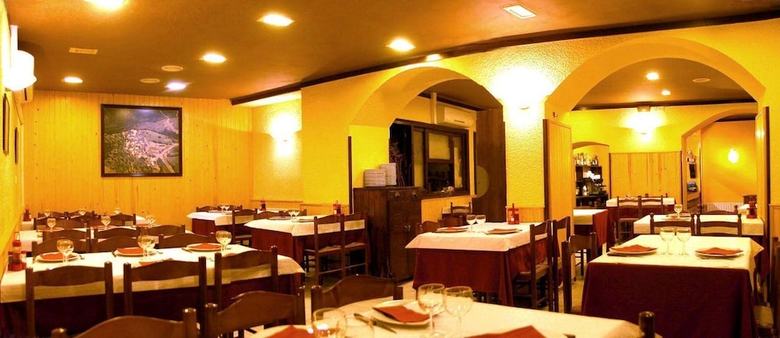 Albergue Hostal Les Collades
