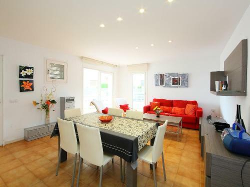 Apartment Platja De Roses.1