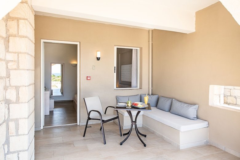 Hotel Kavos Beach